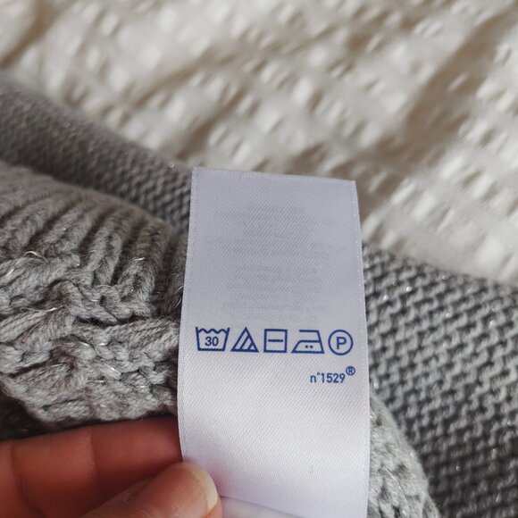 NWT GRAY CHAPS WOMEN'S CABLE KNIT SWEATER WITH SPARKLE - Picture 10 of 11